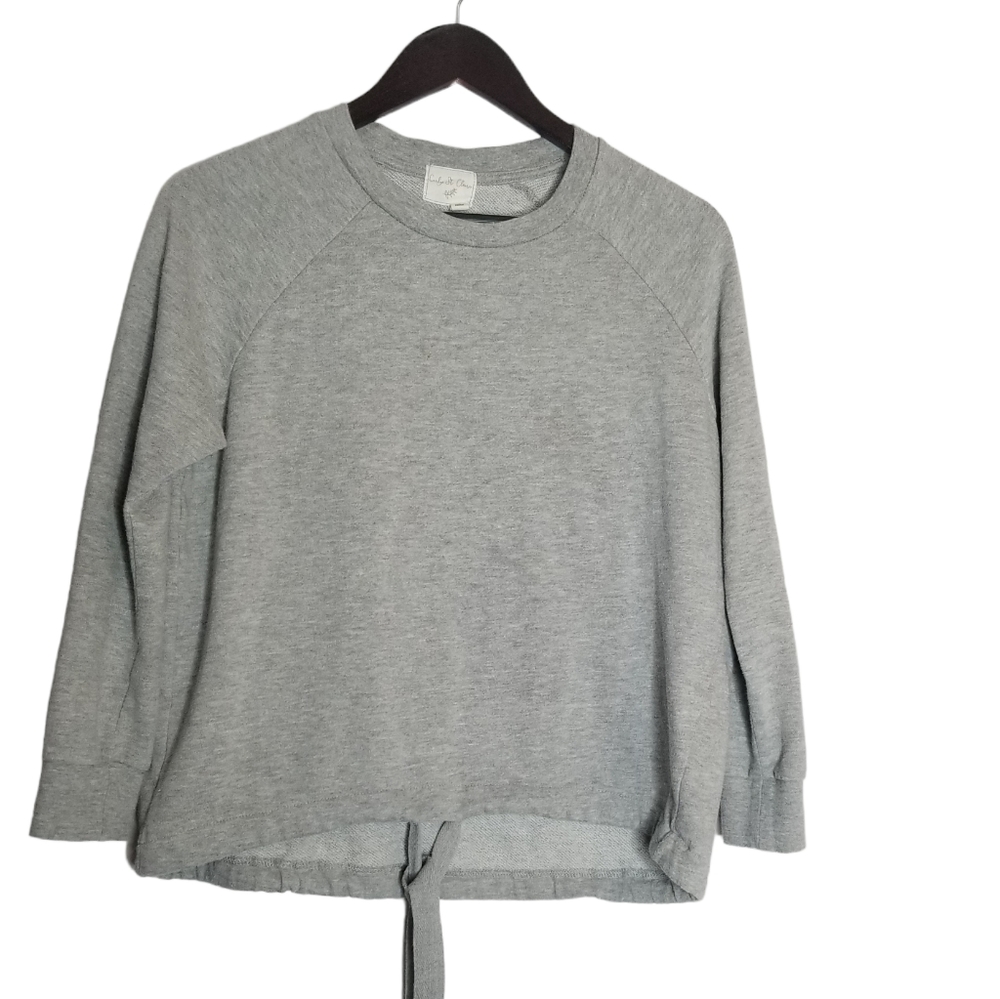 Carly St. Claire Gray Drawstring Waist Sweater Size Medium